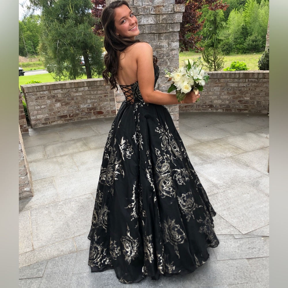 Sherri Hill Ball Gown Prom Dress Size 6